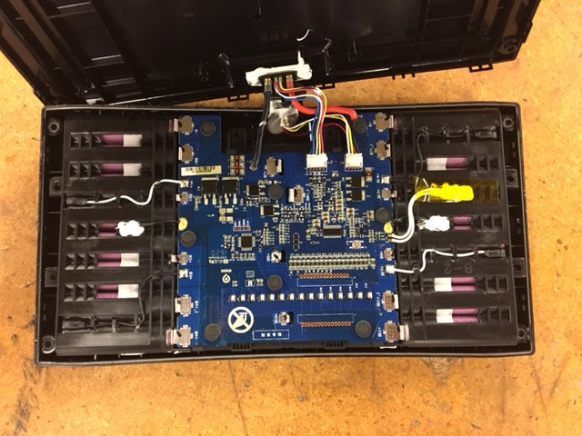 Inside MiniPro Battery