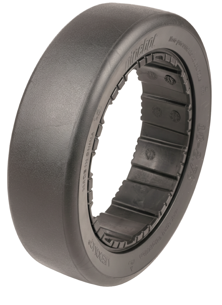 Solid rear tire replacement for GoKart Pro 2