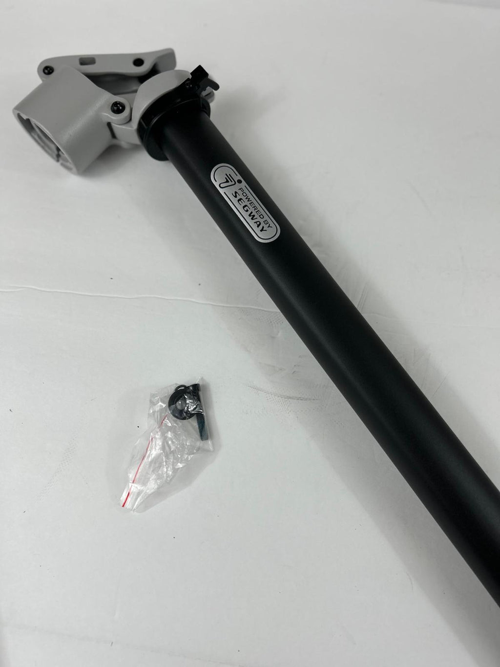 Folding the vertical assembly accessories package for Ninebot G30LP