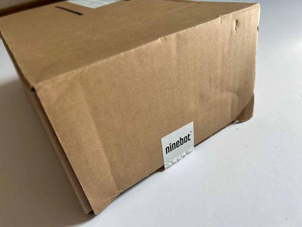 Frame front cover assembly for Ninebot F scooters