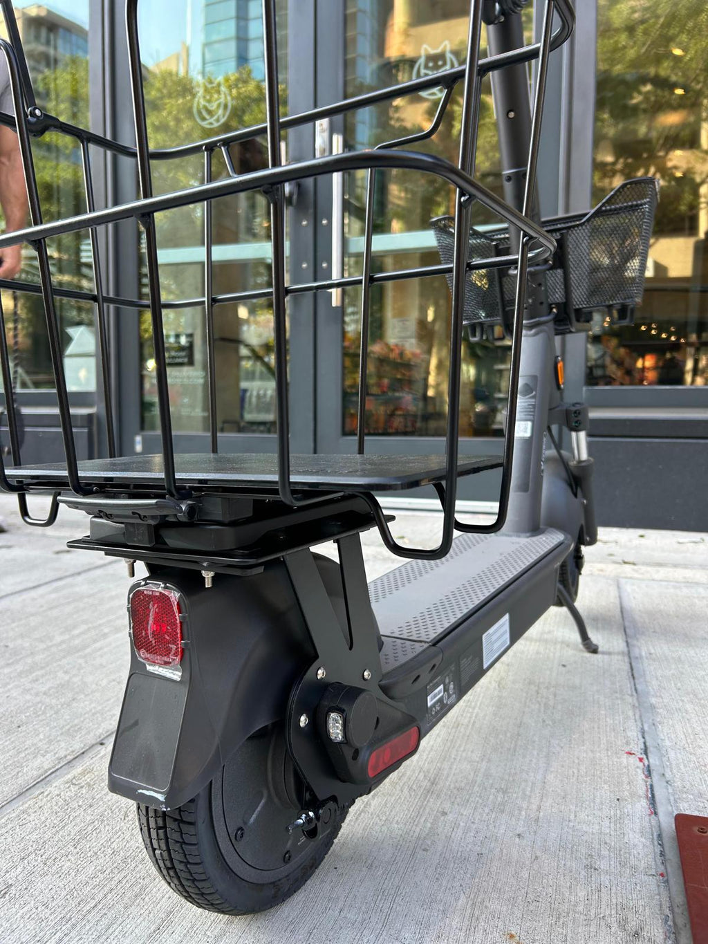 Gepäckraum für Segway Ninebot 2.4 Maxplus X Shareable Kickscooter